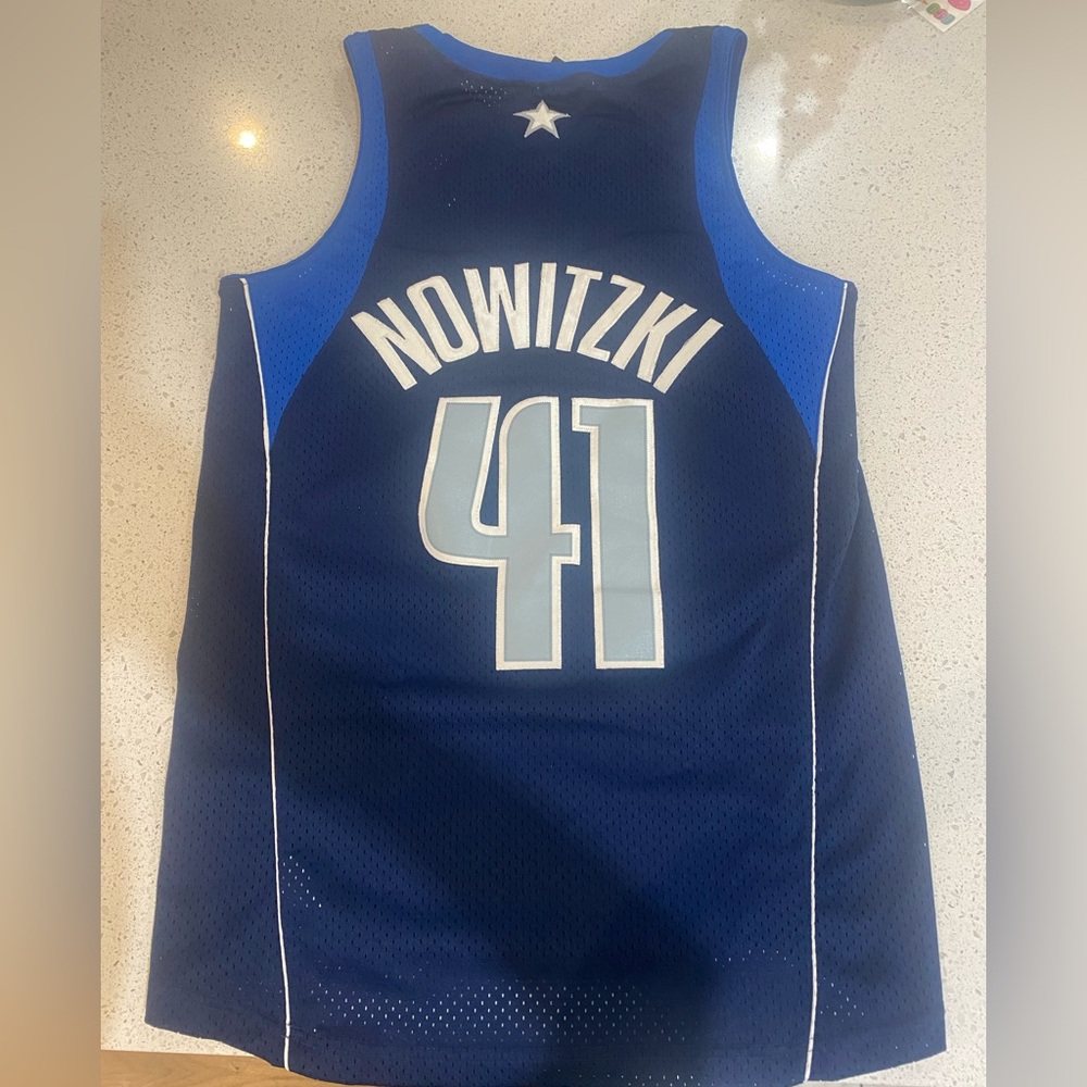 dallas mavericks jersey-medium
